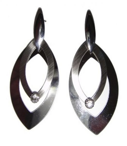 Brinco Camadas de Aço